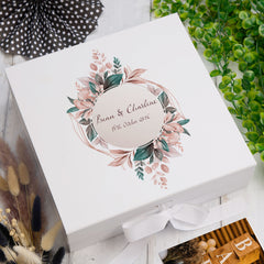 ukgiftstoreonline Personalised Wedding Wreath Design Keepsake Memory Box