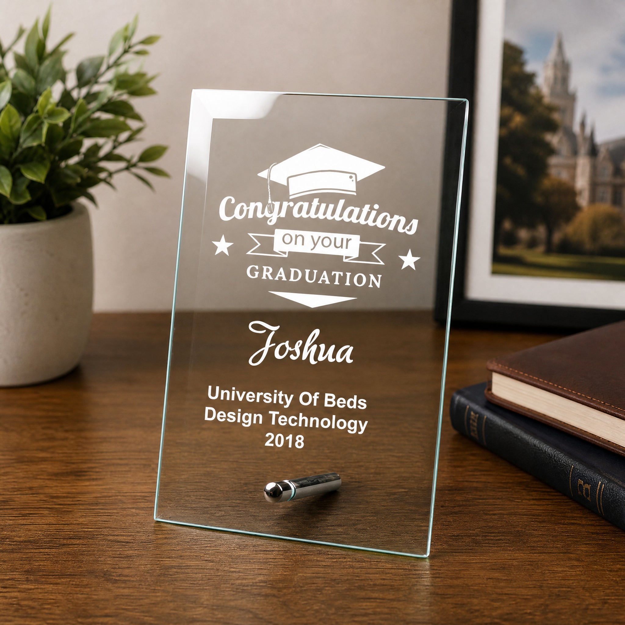 Personalised Congratulations On Your Graduation Gift Glass Plaque Personalised Crystal Glass ukgiftstoreonline