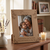 Personalised Mum Memorial Photo Frame, 4x6 Inches, Beige Wooden Frame, Engraved Remembrance Picture Frame, 14 x 19 cm Mum Photo Frame ukgiftstoreonline