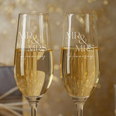 Personalised Engraved Wedding Champagne Glass Set Mr & Mrs Wedding Design, Custom Champagne Glasses, Engraved