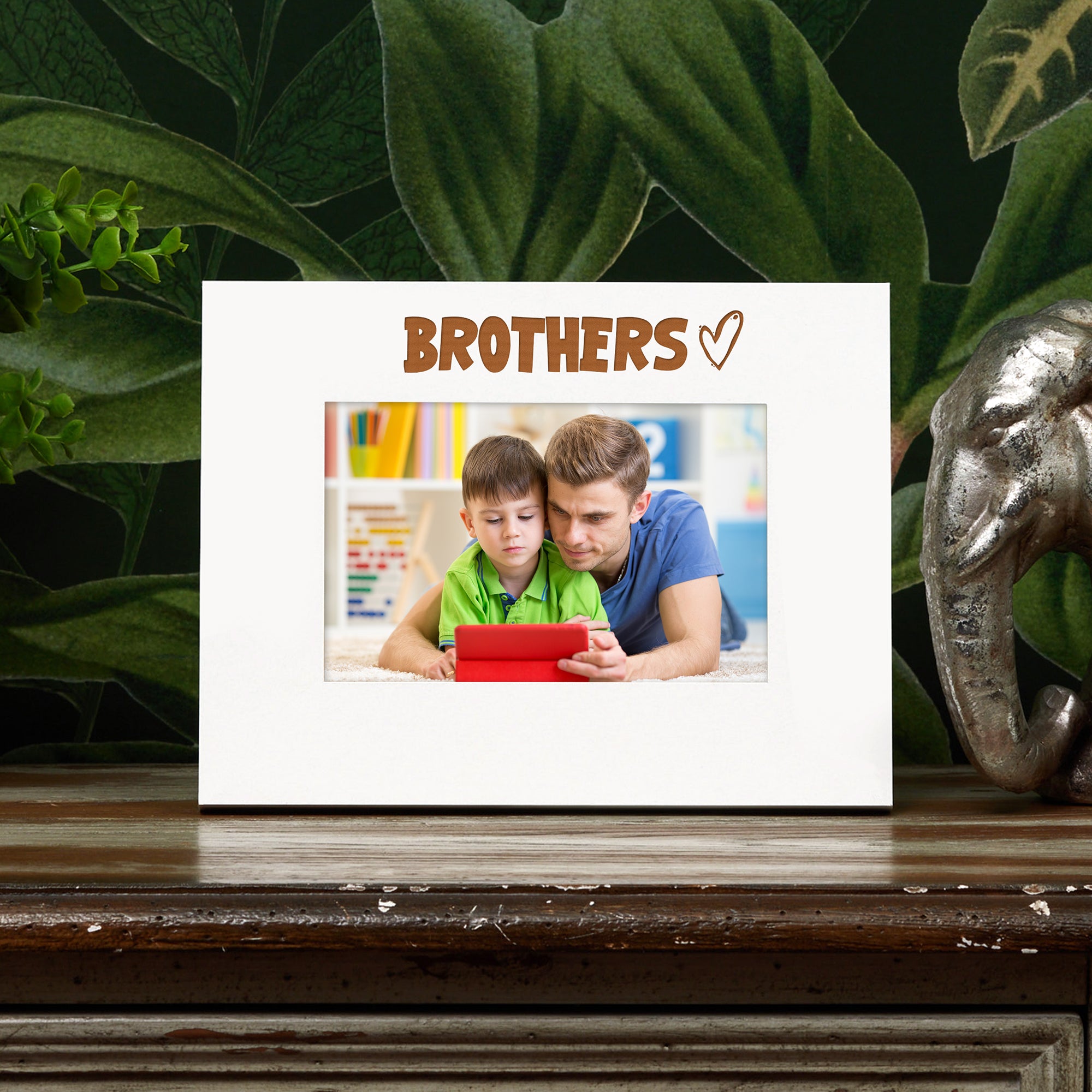 White Engraved Brothers Heart Photo Frame Gift Landscape Family Photo frame ukgiftstoreonline