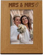 Oak Mrs and Mrs Picture Photo Frame Heart Gift Portrait