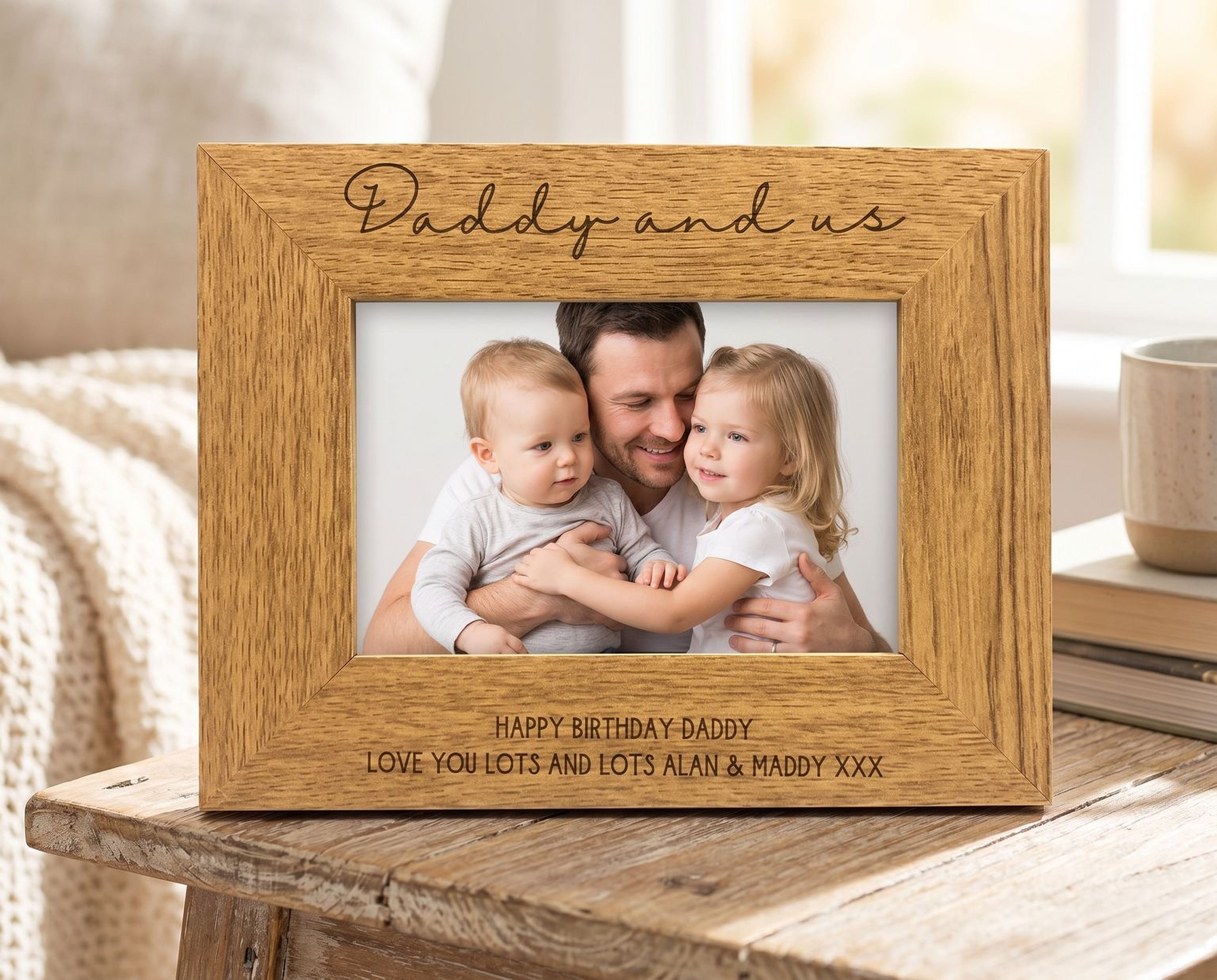 Personalised Daddy and Us Photo Frame Gift For Fathers Day, Birthday or Christmas Photo Frame ukgiftstoreonline