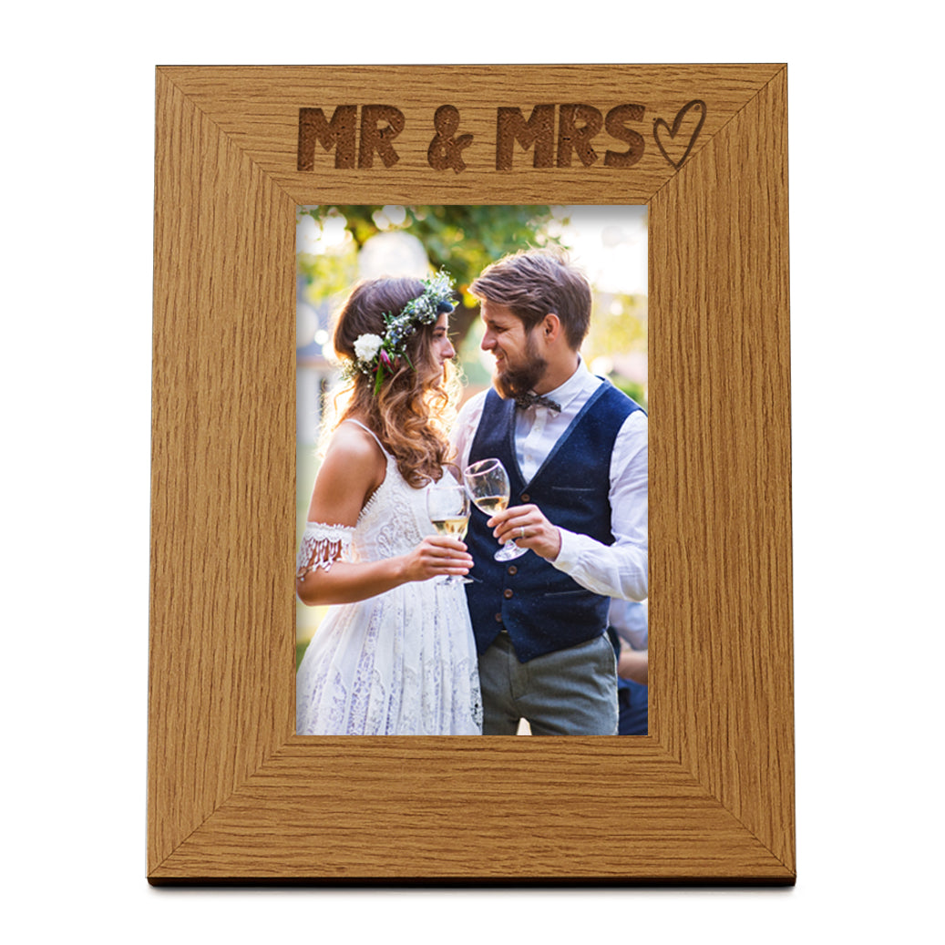 Oak Mr and Mrs Picture Photo Frame Heart Gift Portrait Photo Frame ukgiftstoreonline