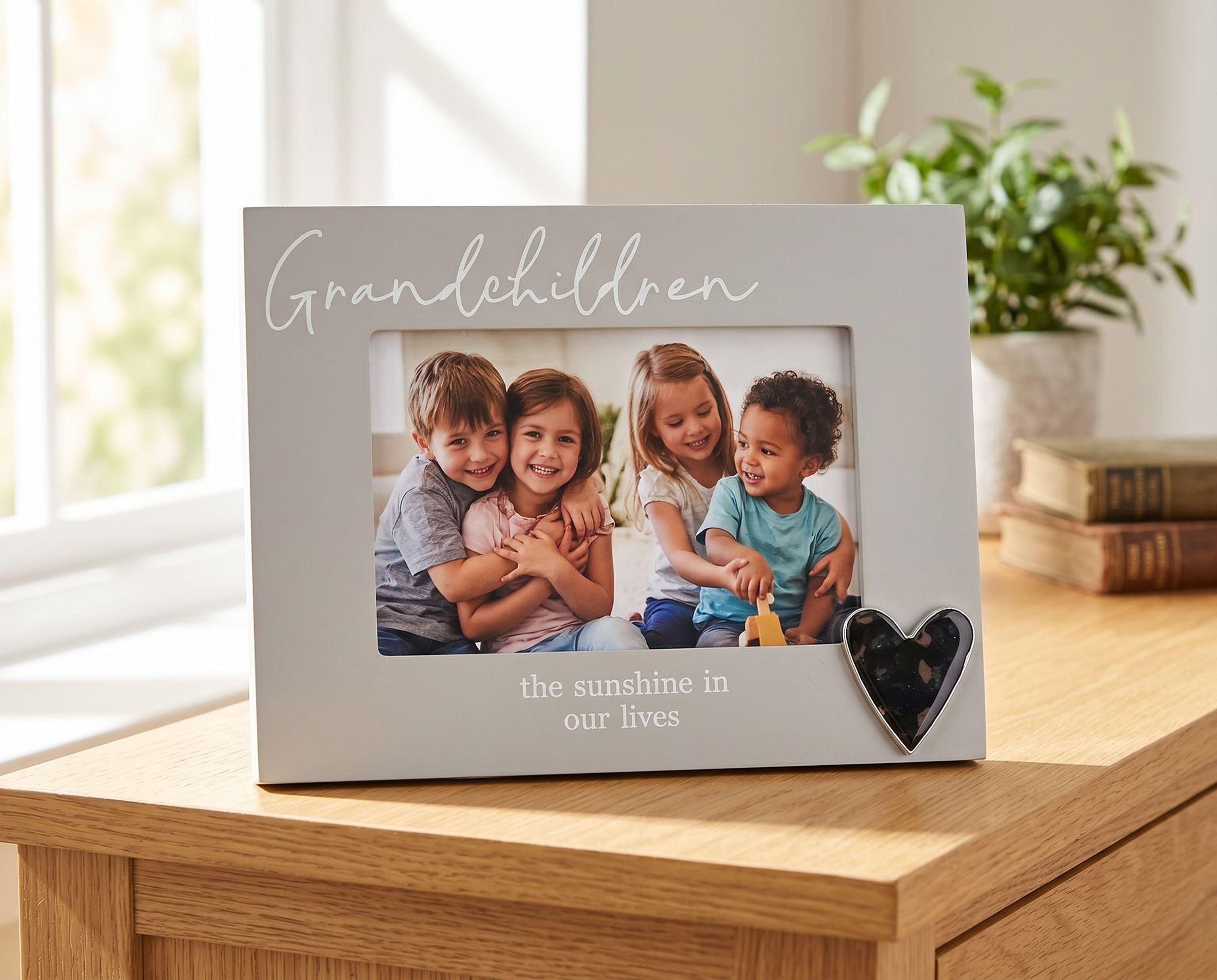 Grandchildren Silver Heart Photo Frame 6'x4' Picture with Sentiment, Freestanding and Gift Boxed photo frame ukgiftstoreonline