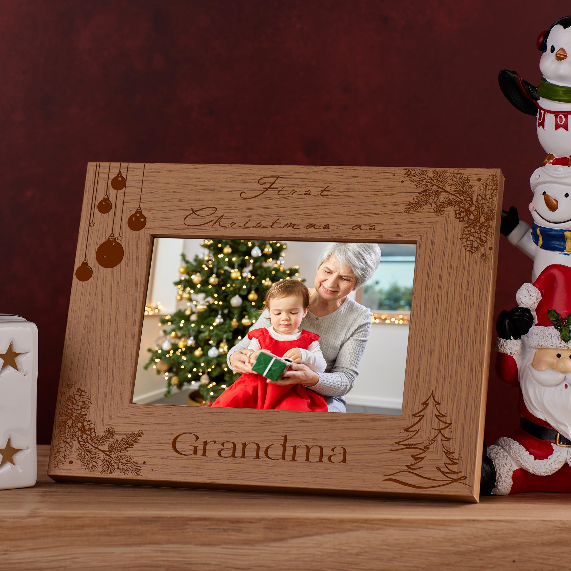 First Christmas As A Grandma Photo Frame Gift Photo Frame ukgiftstoreonline Brown 6x4 Inch