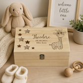 Personalised Baby Gift Wooden Memory Keepsake box Giraffe and Stars Baby Product ukgiftstoreonline