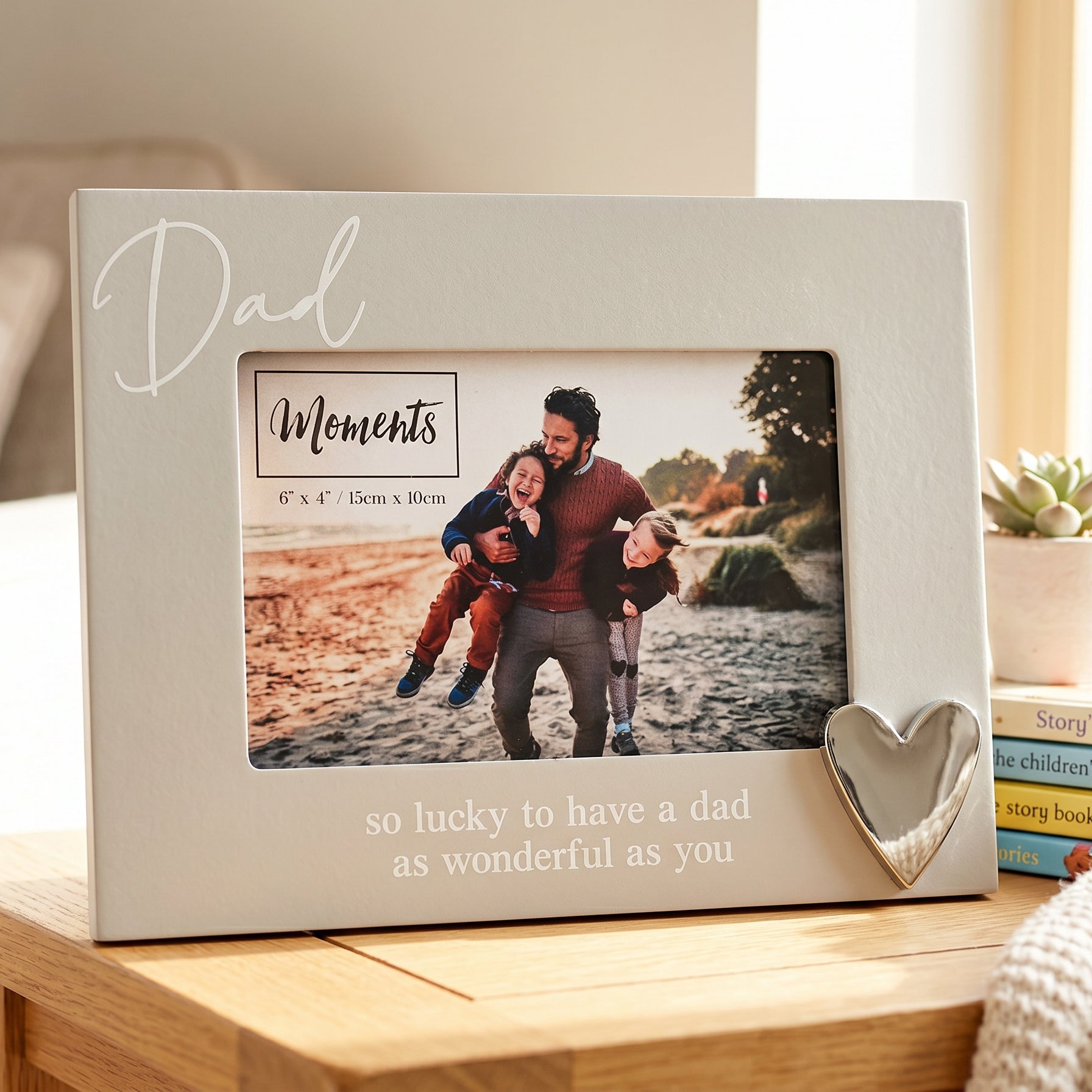 Dad Silver Heart Photo Frame 6'x4' Picture with Sentiment, Freestanding and Gift Boxed - Father's Day, Birthday or Christmas photo frame ukgiftstoreonline