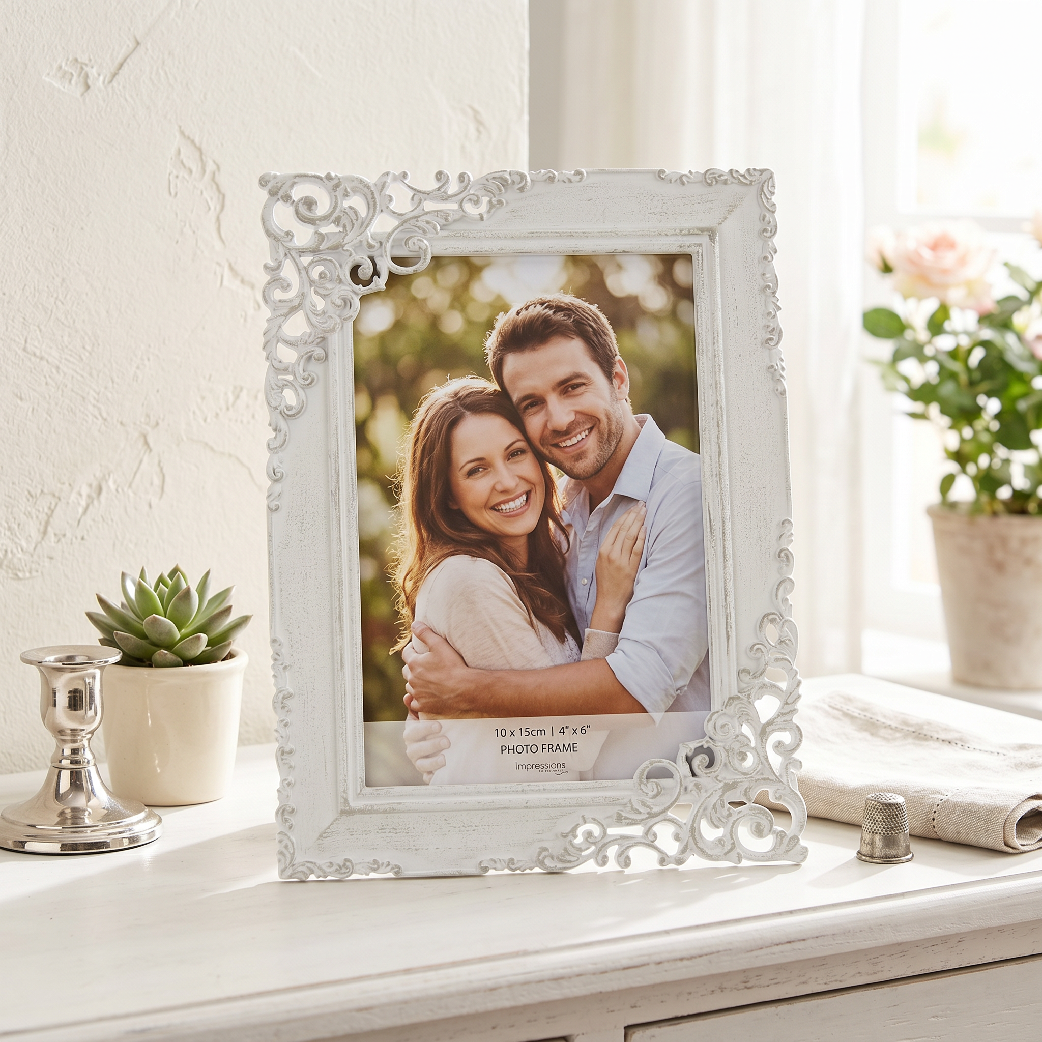 Classical Vintage Ornate White Metal Photo Frame 4" x 6" photo frame ukgiftstoreonline