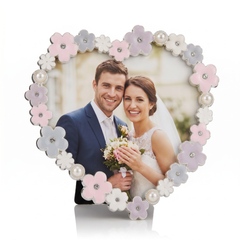 Pastel Colour Daisy Heart Photo Frame for Anniversaries Wedding and Valentines photo frame ukgiftstoreonline