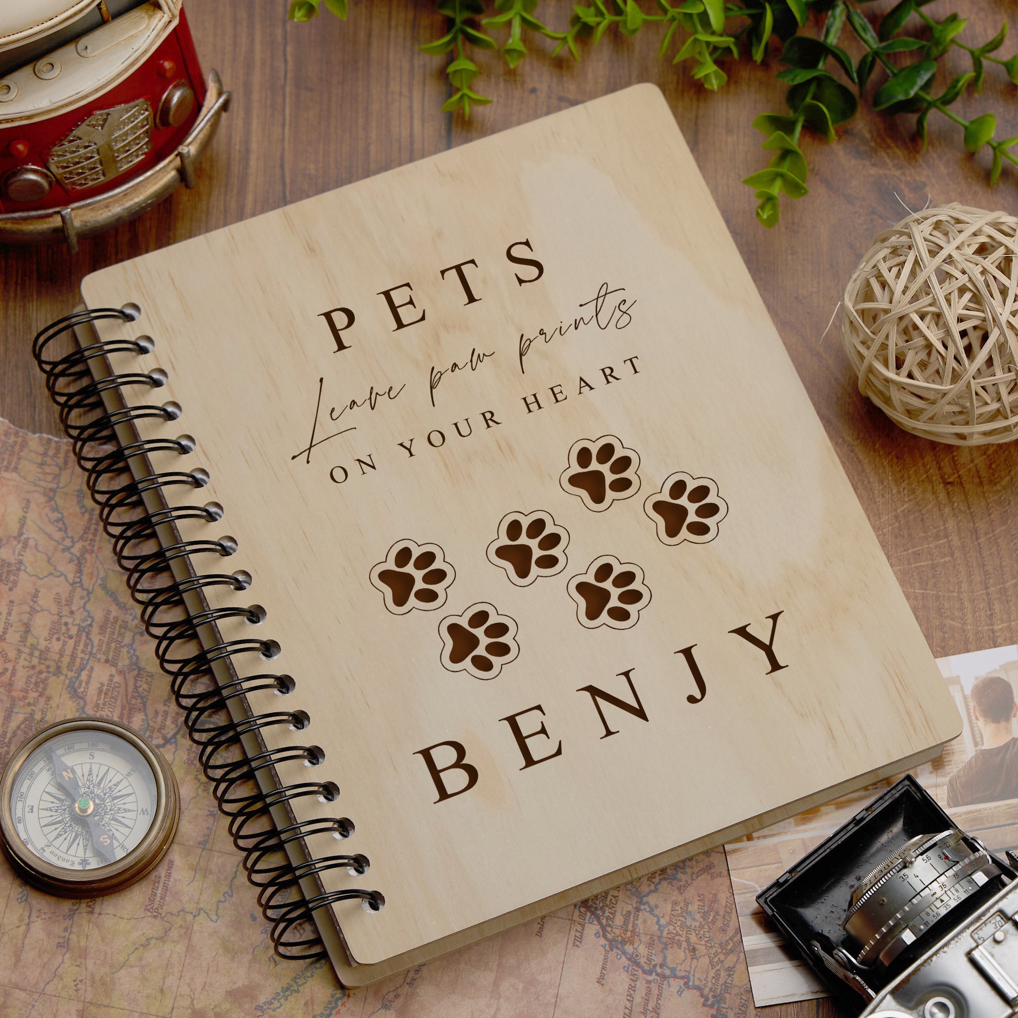 Personalised Large Engraved Wooden Pets Leave Pawprints Photo Album Gift Dog or Cat Photo Album ukgiftstoreonline