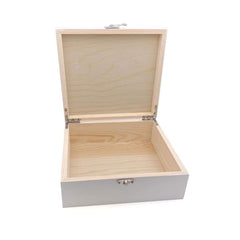 ukgiftstoreonline Personalised Cute Baby Wooden Keepsake Box Gift With Hand Drawn Elements