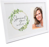 Personalised Special Gran Wreath Design Gift Photo Frame