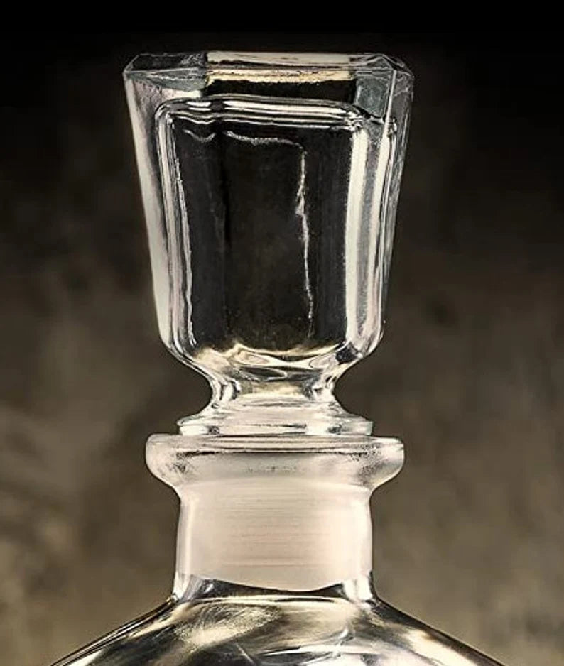 Personalised Glass Whiskey Decanter with Airtight Stopper Grandad Gift Whiskey Decanter ukgiftstoreonline