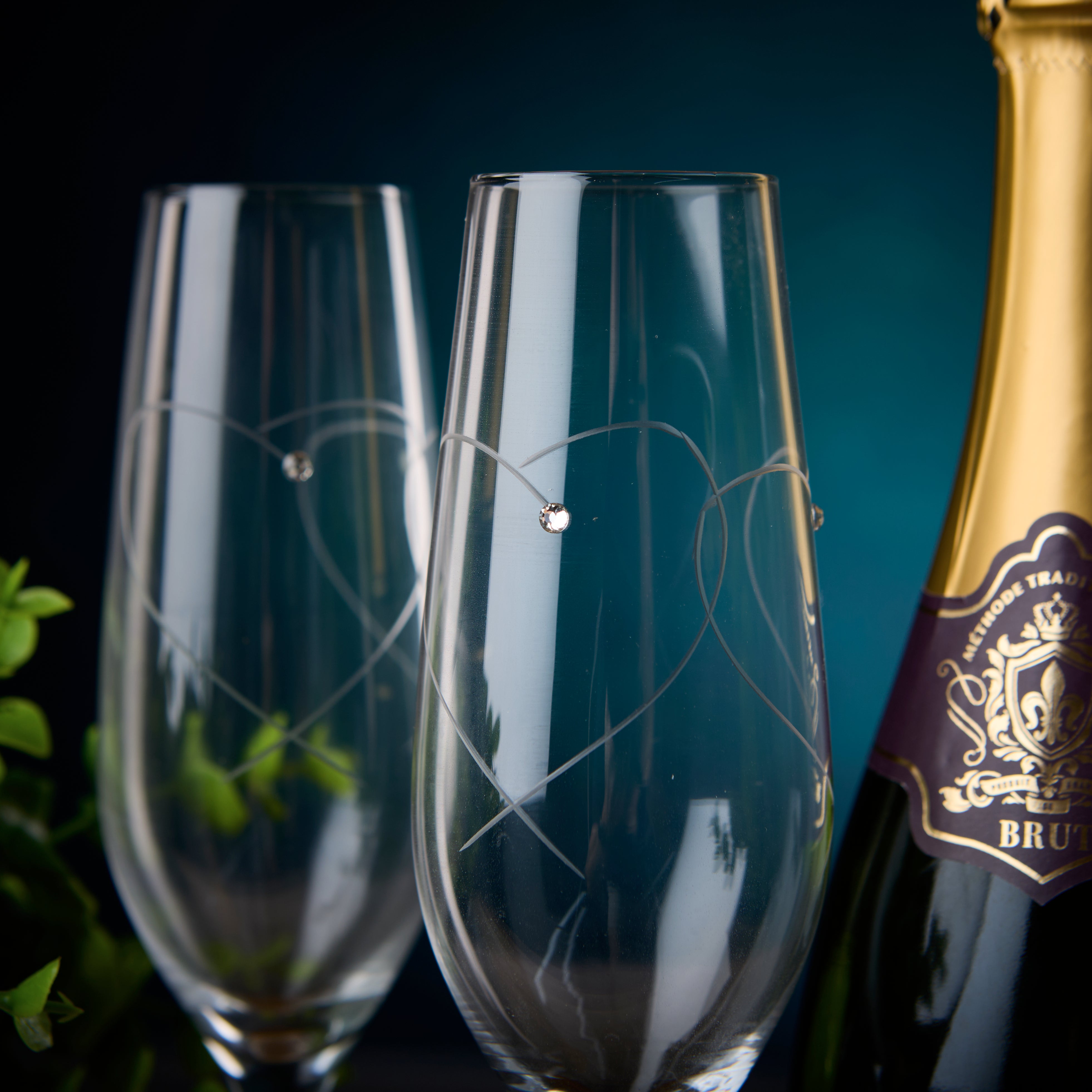 Champagne Prosecco Flute Glass with Doble Heart and Crystals