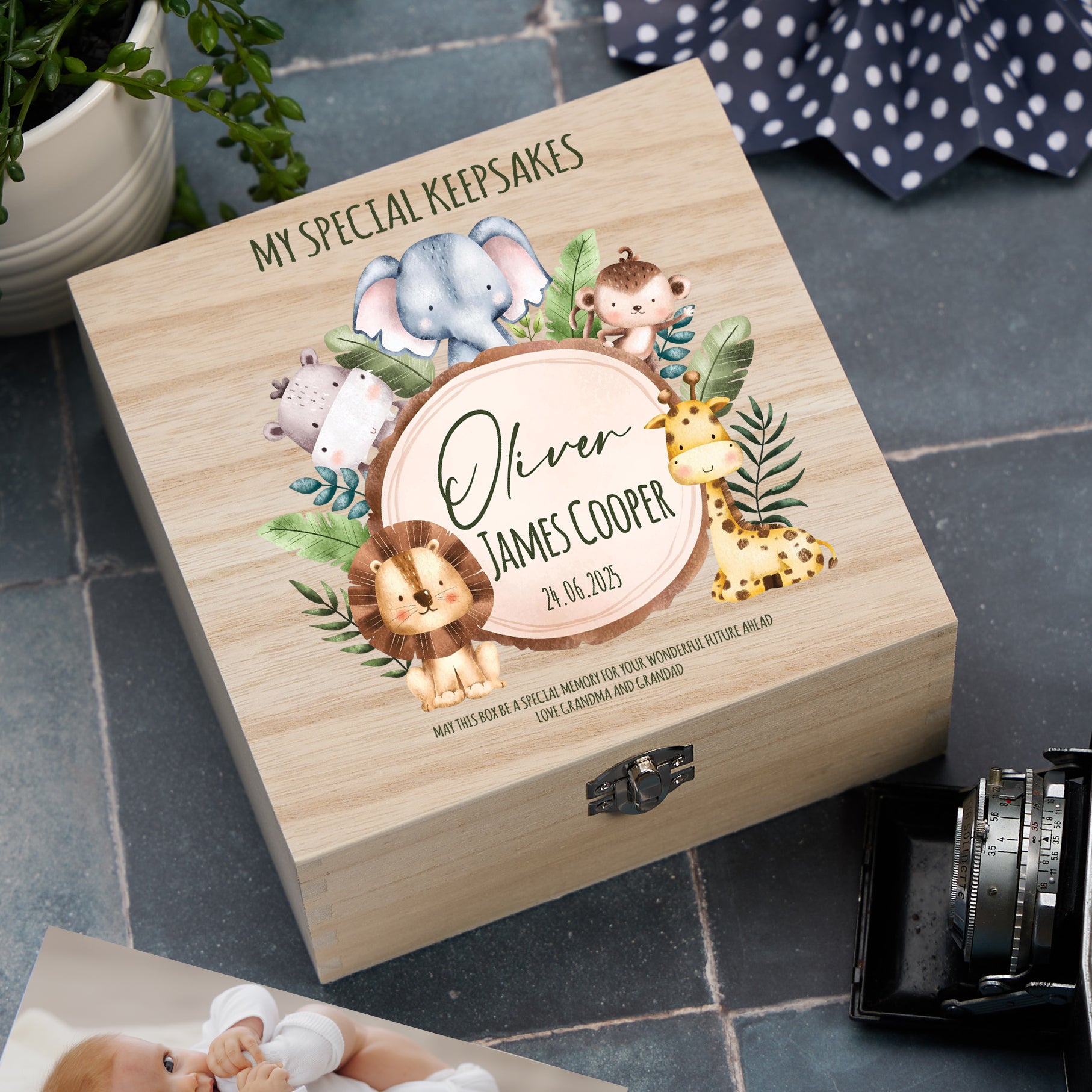 Personalised Wooden Baby Keepsakes Memory Box Gift With Safari Theme
