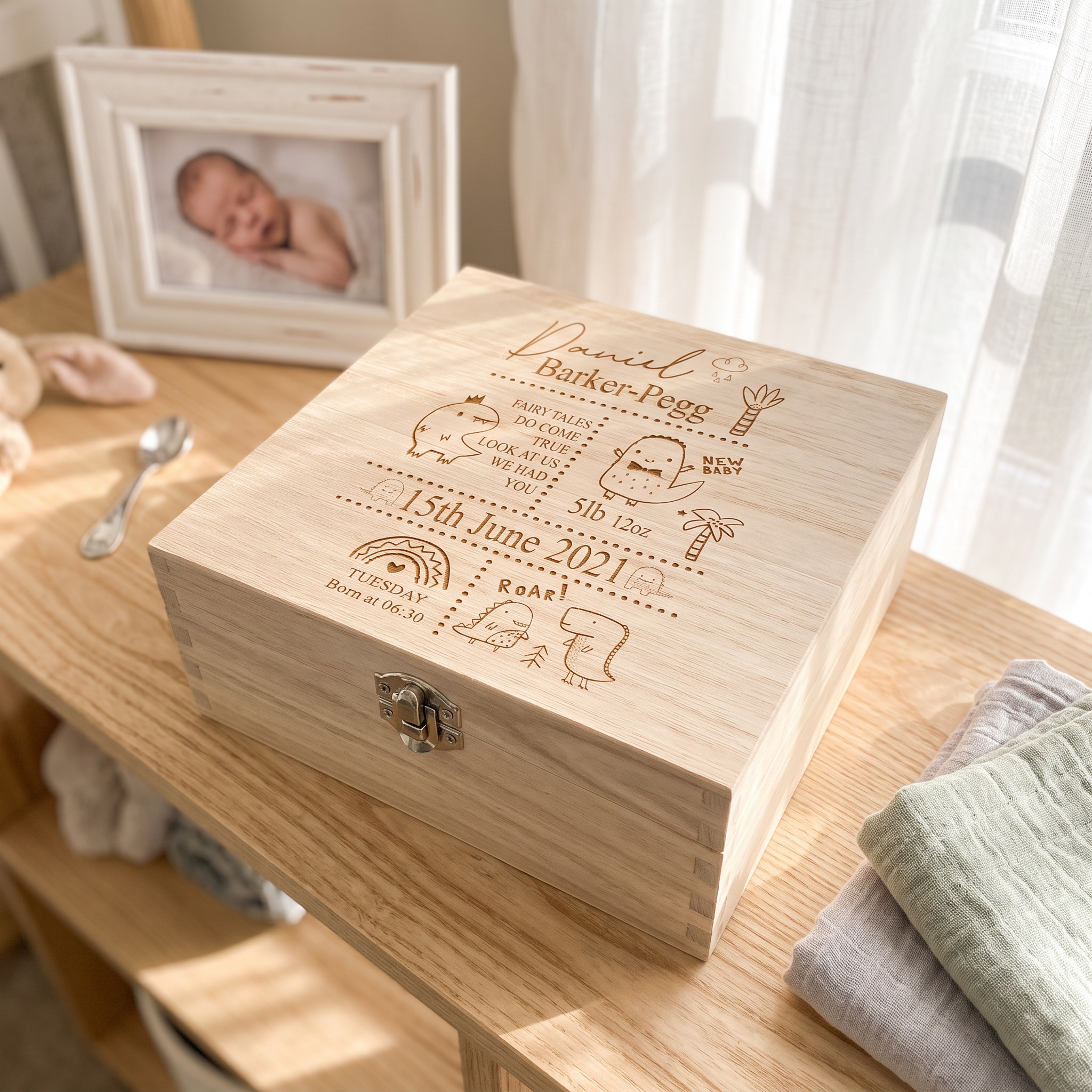 Personalised baby Memory Box Gift With birth Details Dinosaur Design Personalised baby gifts ukgiftstoreonline