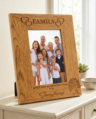 Wooden Photo Frame – Family Photo Frame With Oak Wood Finish & Engraving Family Photo frame ukgiftstoreonline