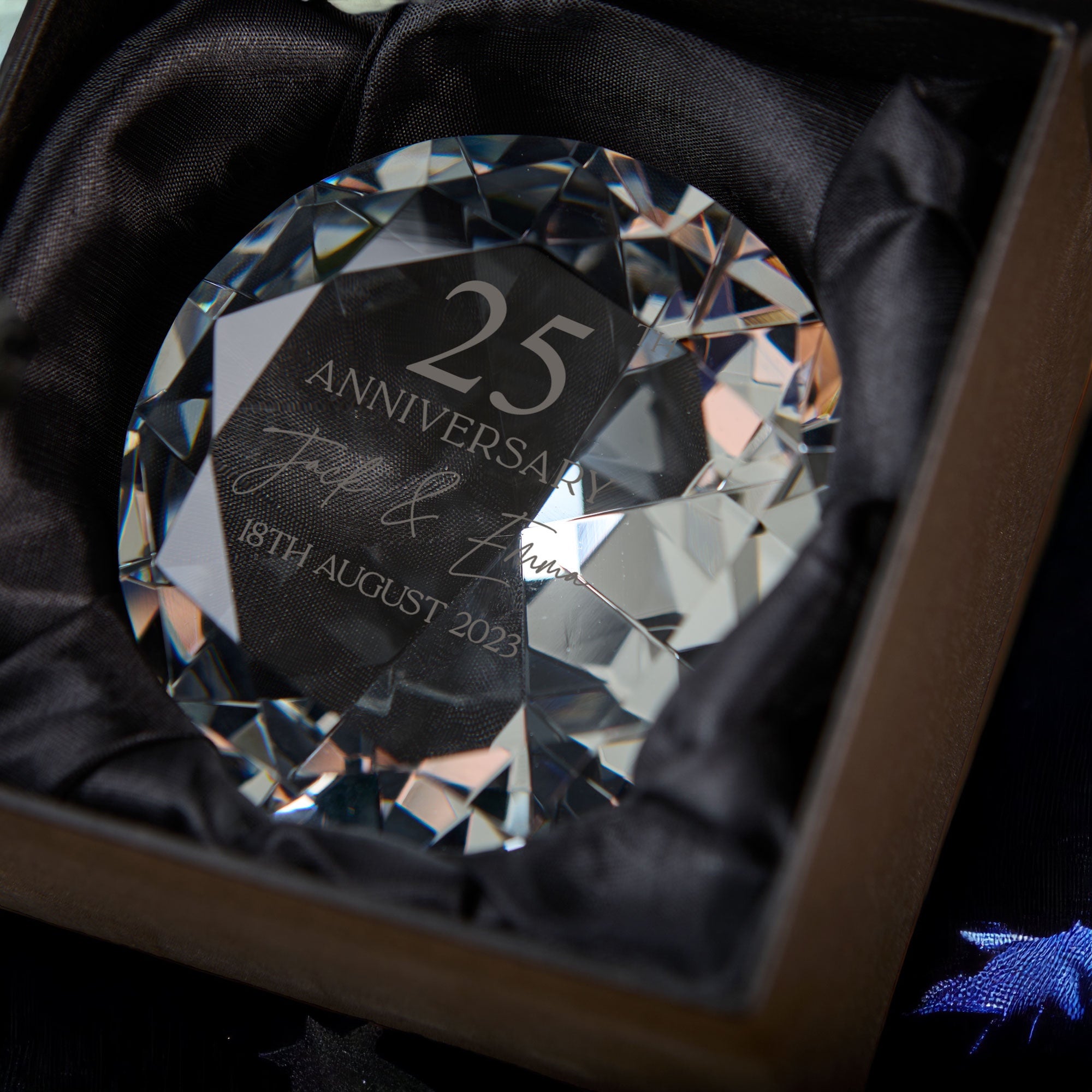 Personalised 25 Years Wedding Anniversary Romantic Gift Crystal Diamond