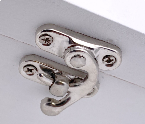 ukgiftstoreonline Personalised Baby Girl Keepsake Memory Box Flower Design UV-3