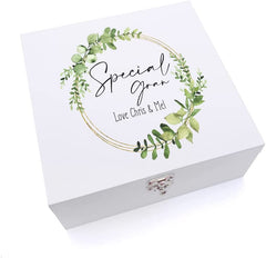 ukgiftstoreonline Personalised Special Gran Wreath Design Keepsake Wooden Box