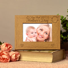 ukgiftstoreonline Personalised Our first Mothers Day Photo Frame Oak wood finish Landscape