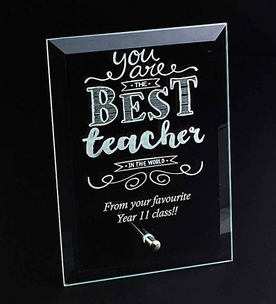 Best Teacher In The World Personalised Engraved Glass Plaque - ukgiftstoreonline