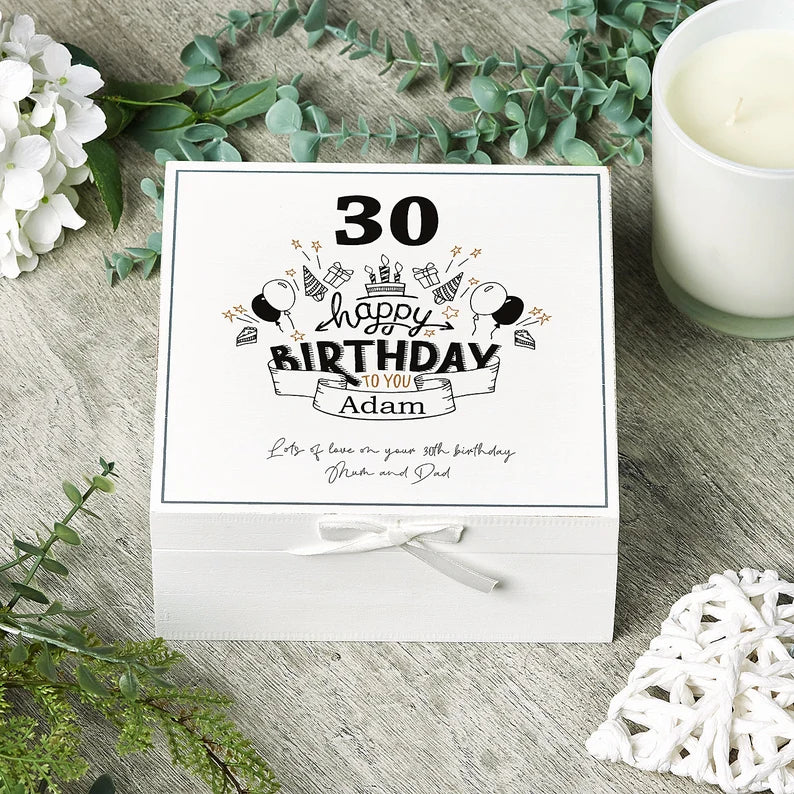 ukgiftstoreonline Personalised 30th Birthday Vintage Wooden Box Keepsake Gift Elements