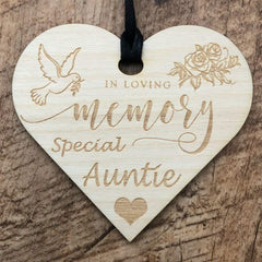 In Loving Memory Auntie Heart Wooden Plaque Gift - ukgiftstoreonline