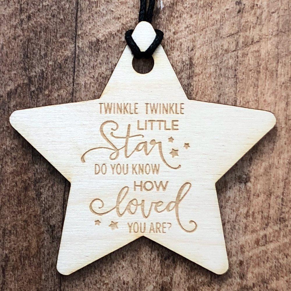 Twinkle Twinkle Little Star Wooden Hanging Baby Plaque Gift Sign - ukgiftstoreonline